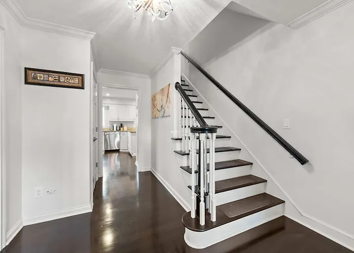 The Gahanna Grand Holiday home *